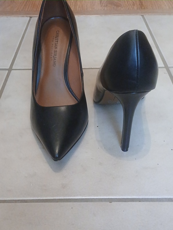 Christian Siriano Shoes - Christian Siriano For Payless Womens Pointed Toe Heel Black 8 1/2 Wide